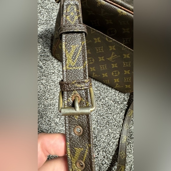 Louis Vuitton VINTAGE nile monogram purse - Picture 12 of 16